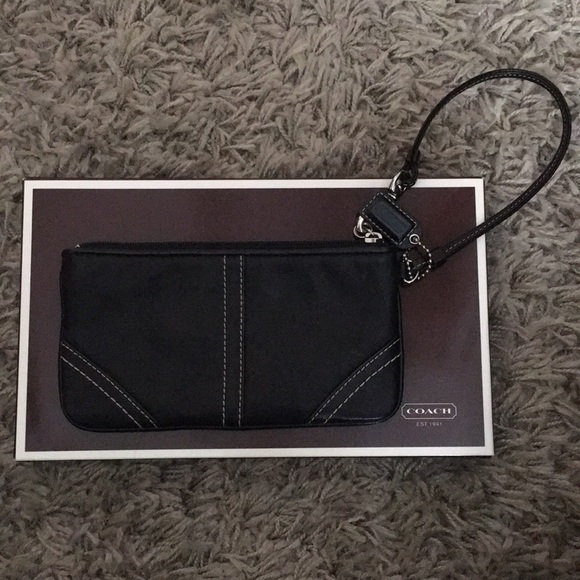**SOLD** Coach Black Leather Wristlet - Picture 3 of 5